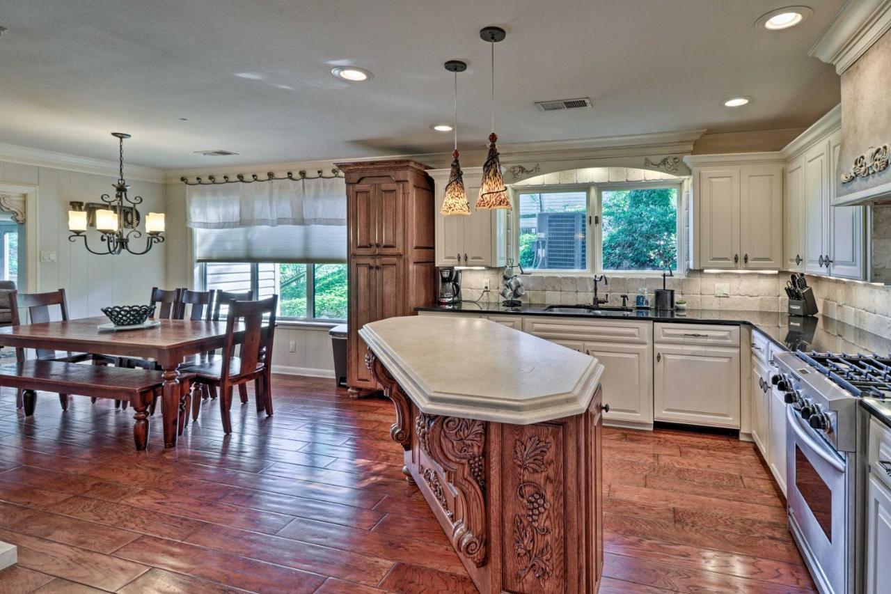 Luxury Hot Springs Oasis On Lake With Private Dock! Exterior foto